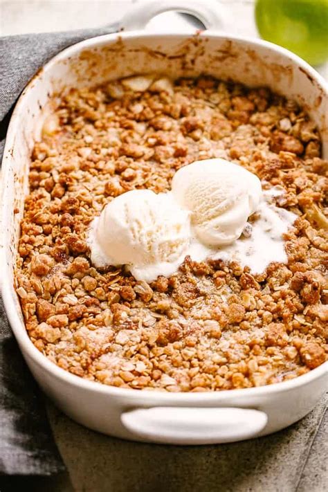 Best Apple Crumble Recipe | How to Make Apple Crumble