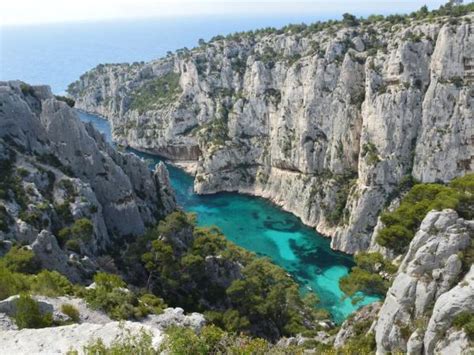 Calanques National Park - Tourism & Holiday Guide