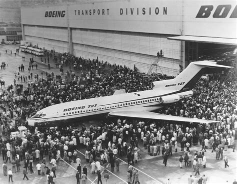 The World's Last Passenger 727 Just Flew for the Last Time