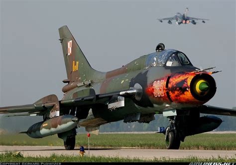 348 best images about Sukhoi Su-22 on Pinterest | The fap, Luftwaffe ...