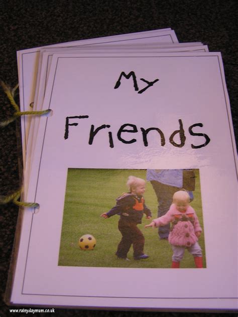 DIY Friendship Books for Preschoolers