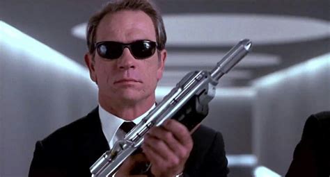 メン・イン・ブラック（Men in Black、MIB）のネタバレ解説まとめ | RENOTE [リノート]