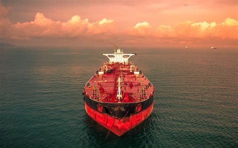 Oil Tanker Ships; Hazards and Safety Precautions | Seably