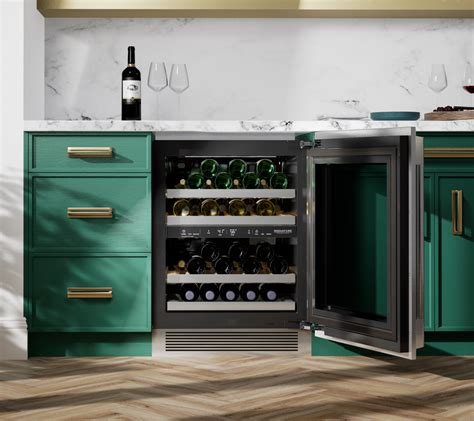 24-inch Built-in Undercounter Wine Refrigerator | Signature Kitchen Suite