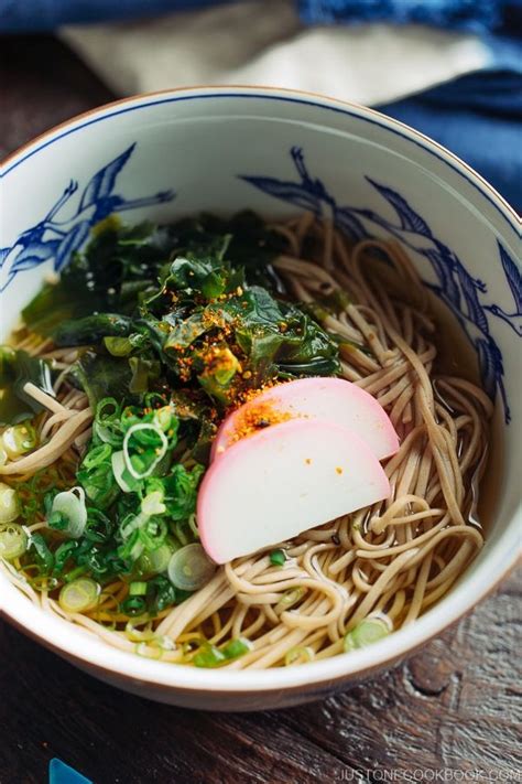 Toshikoshi Soba (New Year's Eve Soba Noodle Soup) 年越しそば | Recipe | Soba ...