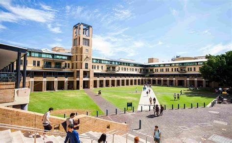 Study in Australia: Best Universities, Courses, Cost