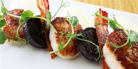 Scallops, black pudding and crisp pancetta Dinner Party Recipes, Party ...