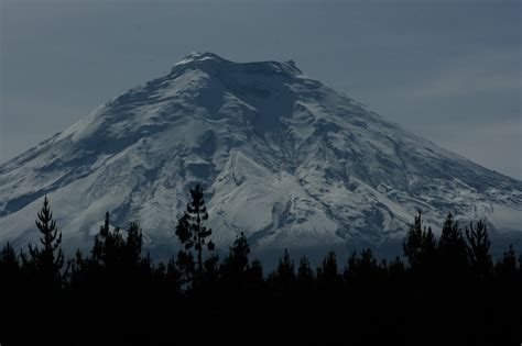 Mountain Climbing - Cotopaxi. Mountaineering trips and summits