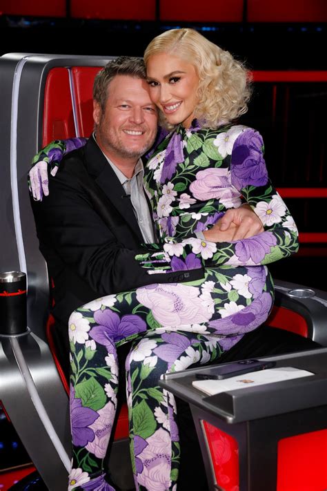 Blake Shelton gets emotional about 'The Voice' exit, meeting wife Gwen ...