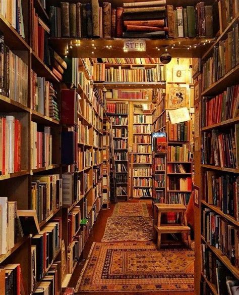 Cozy bookstore in UK : CozyPlaces Beautiful Library, Dream Library ...