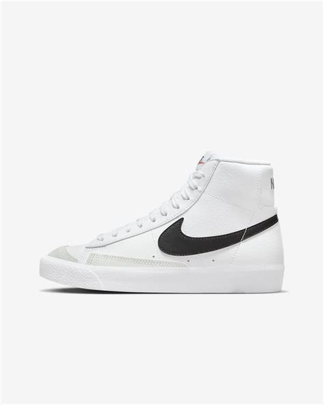 Nike Blazer Mid '77 Older Kids' Shoes. Nike CA