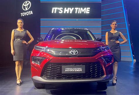 Insight: Toyota doubles down on its hybrid bet in India | Reuters