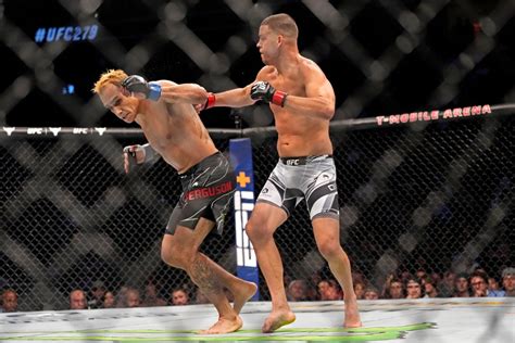 Nate Diaz def. Tony Ferguson at UFC 279: Best photos