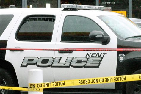 Kent woman dies after being struck by vehicle | Kent Reporter