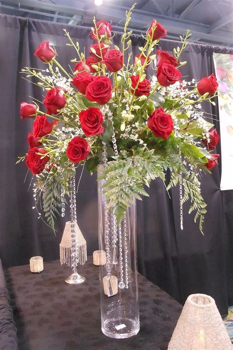 Fantastic Ideas For Red Floral Arrangement (5) | Red rose arrangements ...