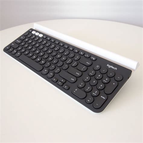 Logitech K780 Multi-Device Wireless Keyboard: A Wireless Keyboard that ...