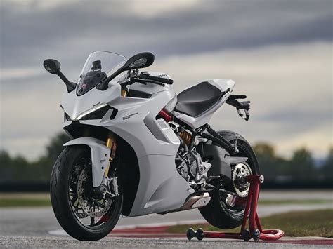 2021 Ducati SuperSport 950 S First Ride | LaptrinhX / News