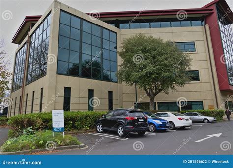 View of Ascot Hospital Building Editorial Photography - Image of ...