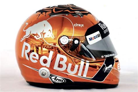 Max Verstappen's Dutch helmet for the Belgian GP | Motorradhelm, Helm ...