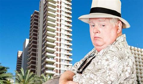 Benidorm swinger actor Kenny loses his cancer battle | UK | News ...