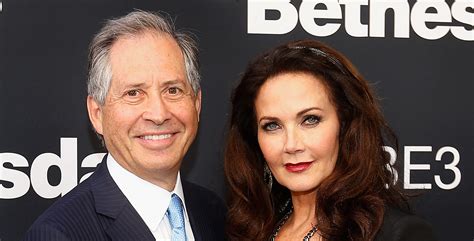 Lynda Carter Mourns Passing of Husband Robert A. Altman in Touching ...