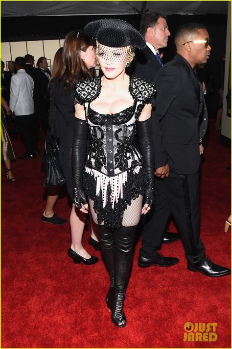 Madonna Flashes Her Butt on Grammys 2015 Red Carpet: Photo 3299278 ...