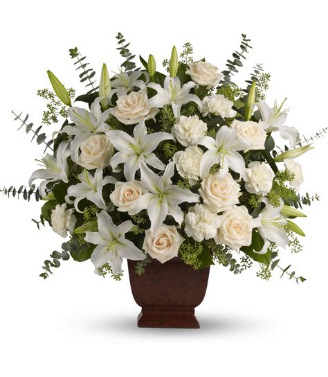 Deepest Sympathy Arrangement Chattanooga florist | Humphreys Flowers