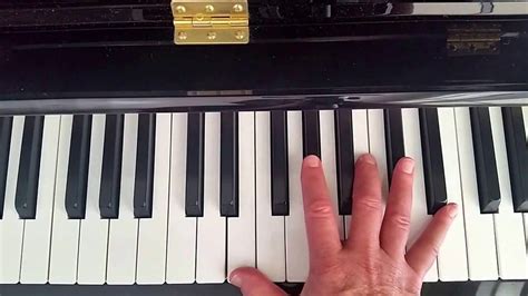 E Major Scale and Arpeggio Piano Keyboard Video Tutorial Lesson # ...