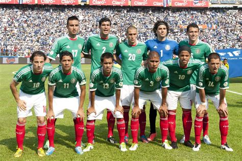 Fresh Mexico soccer Team Wallpaper Check more at https://zdwebhosting ...