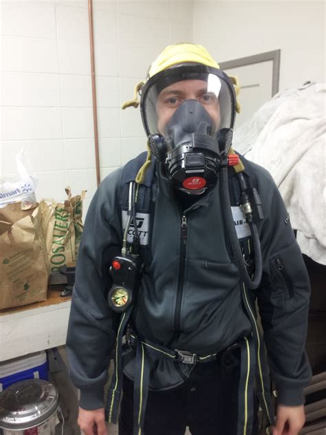 Station 95: Scott SCBA and Mask - 1/7/13