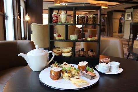 Elegant afternoon tea at The Terrace, Hilton Grosvenor | 5pm Food ...