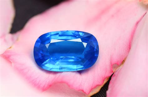 Blue Sapphire: The September Birthstone Meaning & History – Moon Magic