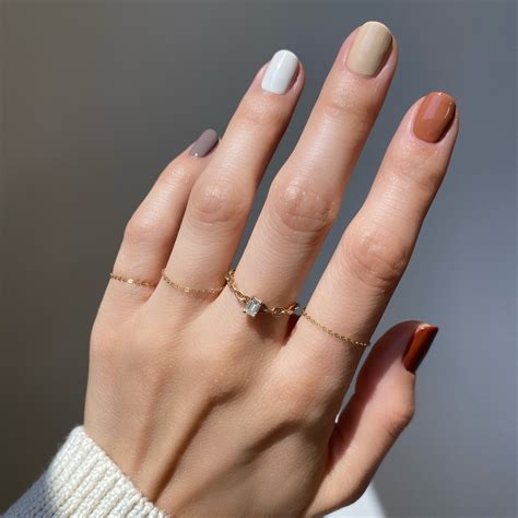 Update Your Mani With Transitional Fall Nail Colors - Lulus.com Fashion ...