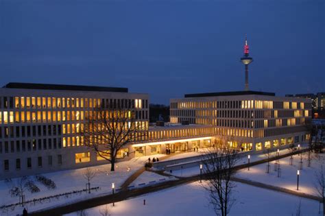 Goethe-Universität — Bildergalerie Campus Westend