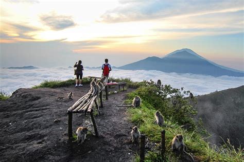 Private Tour: Bali Active Volcano Sunrise Trekking 2024 - Ubud