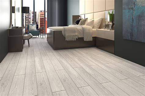 White Laminate Flooring - Carpet Vidalondon