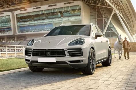 Porsche Cayenne 2024 Colours, Available in 8 Colours in Singapore | Oto