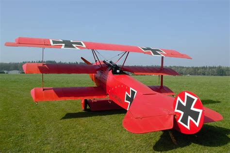 The Flying Doctor! How a Norfolk GP built his own Red Baron Fokker ...