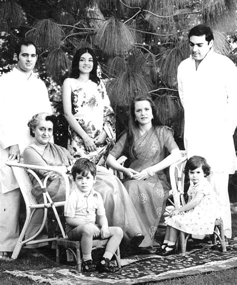 10 Pictures Of Indira Gandhi That You May Have Never Seen Before