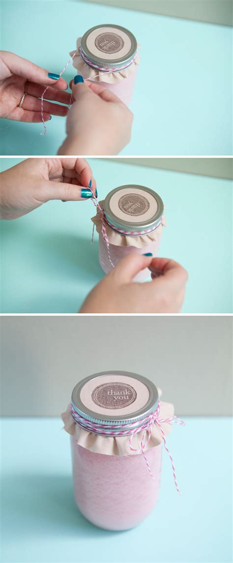 How to make DIY mason jar candles