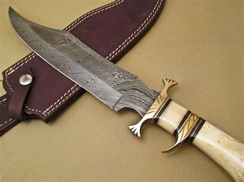 Amazing Damascus Bowie Knife Custom Handmade Damascus Steel