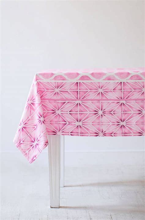 Custom Tablecloths | 100% Free