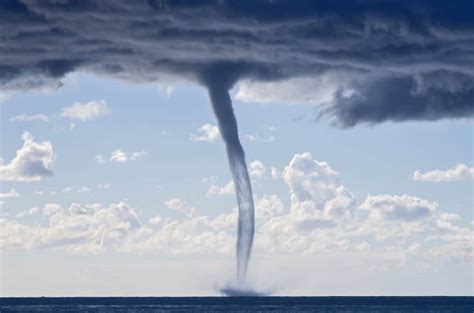 Waterspout Wisdom | Chesapeake Bay Magazine