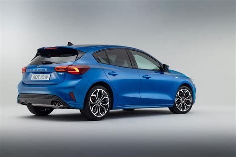 2022 Ford Focus capitalizes further on EcoBoost Hybrid tech