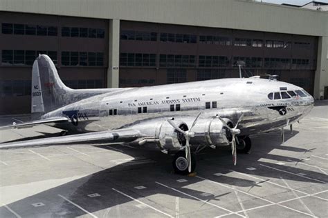 BOEING 307 STRATOLINER