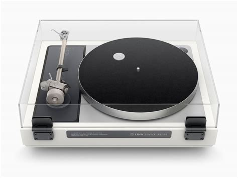 80 LEVEL on Twitter: "This Linn turntable was designed by LoveFrom, a ...