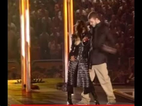 Superbowl Halftime Show 2004 - Nip Slip controversy | Janet Jackson ...