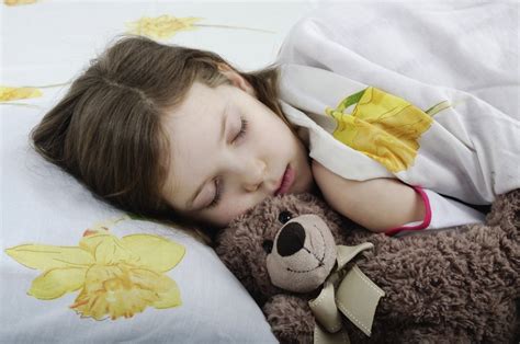 Little Girl Sleeping Naked Image – Telegraph