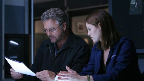 Gil Grissom et Sara Sidle au centre du retour des Experts ? | Premiere.fr