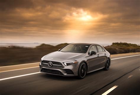 Mercedes-Benz Showcases 2019 A-Class Sedan For U.S. Market - autoevolution